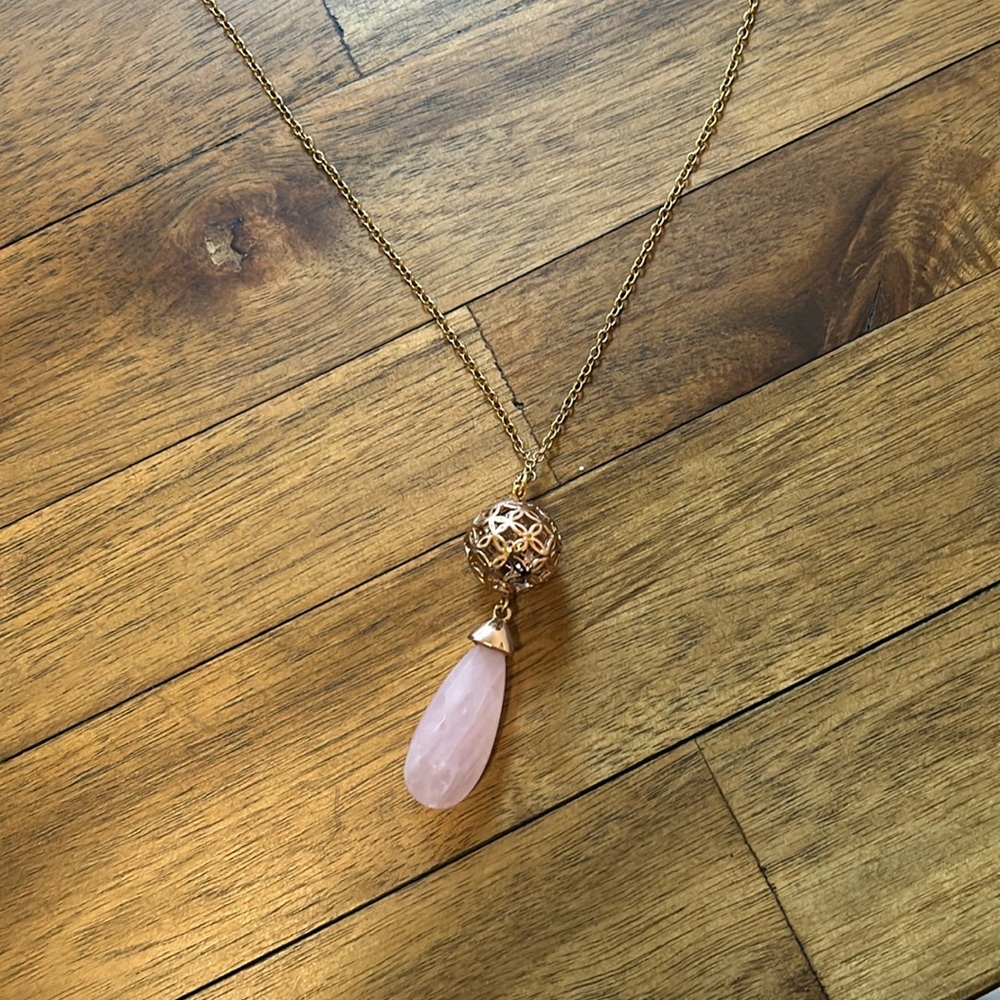 Gold and pink teardrop necklace
